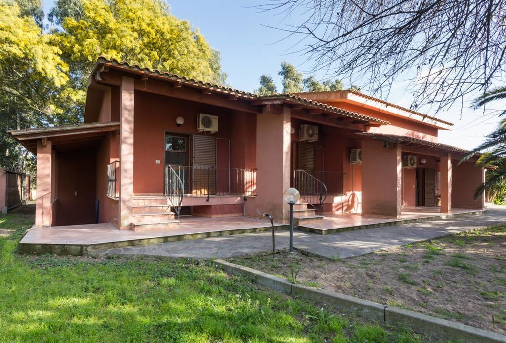 Agriturismo Le Mimose Arborea Buitenkant foto